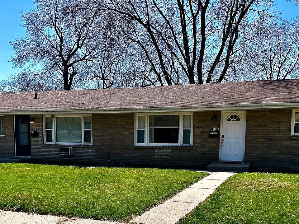 1st image of 228 Flintridge Dr #228