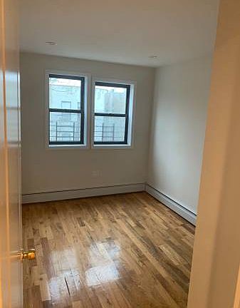 4th image of 209 Herzl St