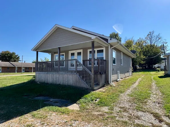 314 W Dale St, Oakland City, IN 47660