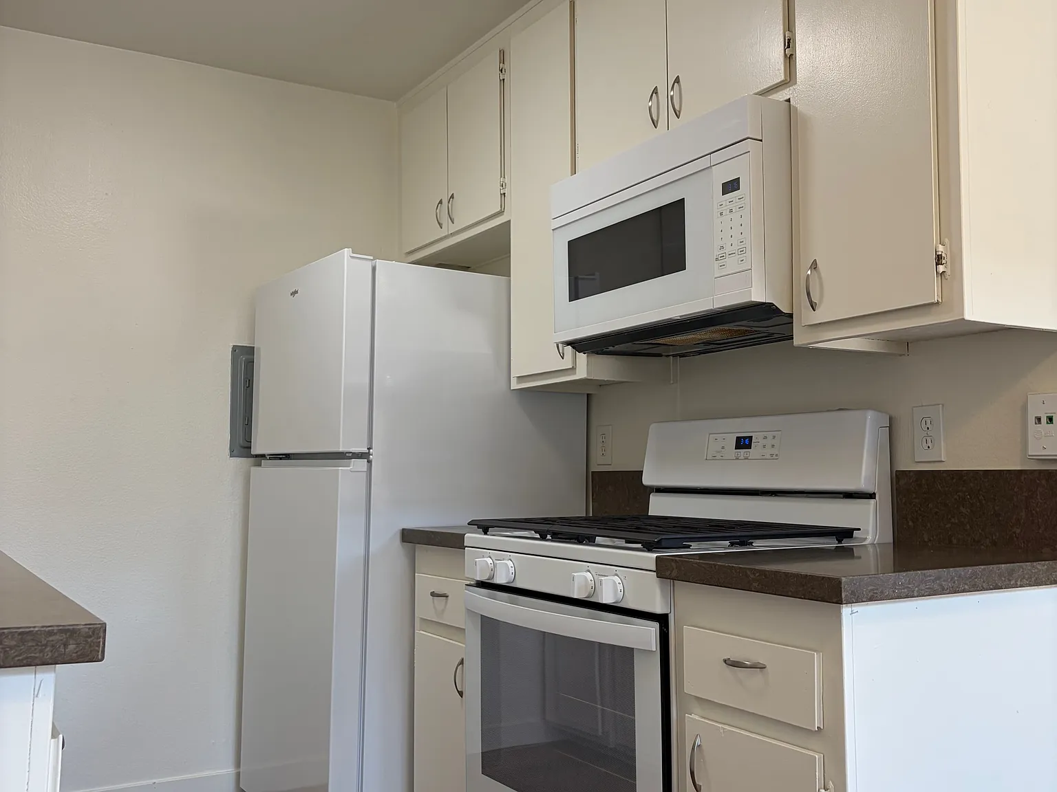 Woodman Villas — Photo 2