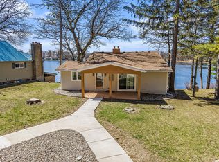 671 Rojean Dr, Stanton, MI 48888