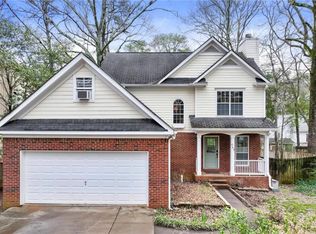 447 Hemlock Dr, Pine Lake, GA 30072