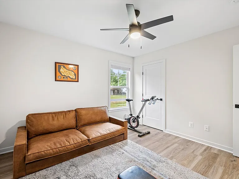 1274 Holly Vista Dr — Photo 18