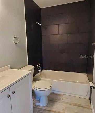 5th image of 6323 S Roberts Ave