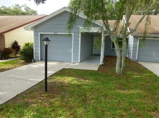 2822 Whitehall Dr, Palm Harbor, FL 34684