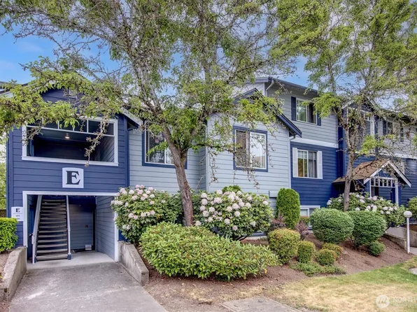 10825 SE 200th Street #E202, Kent, WA 98031
