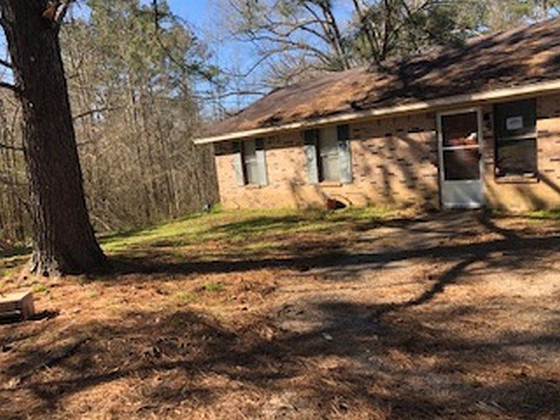 2nd image of 3502 Highway 22