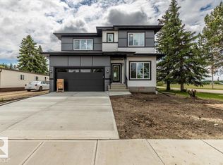 5023 47th Ave, Calmar, AB T0C0V0