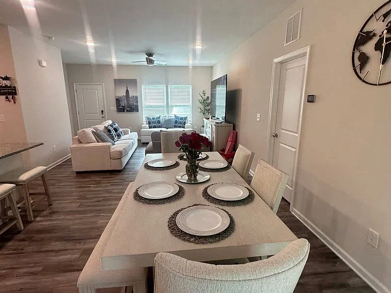 2117 Tom Sadler Rd — Photo 3