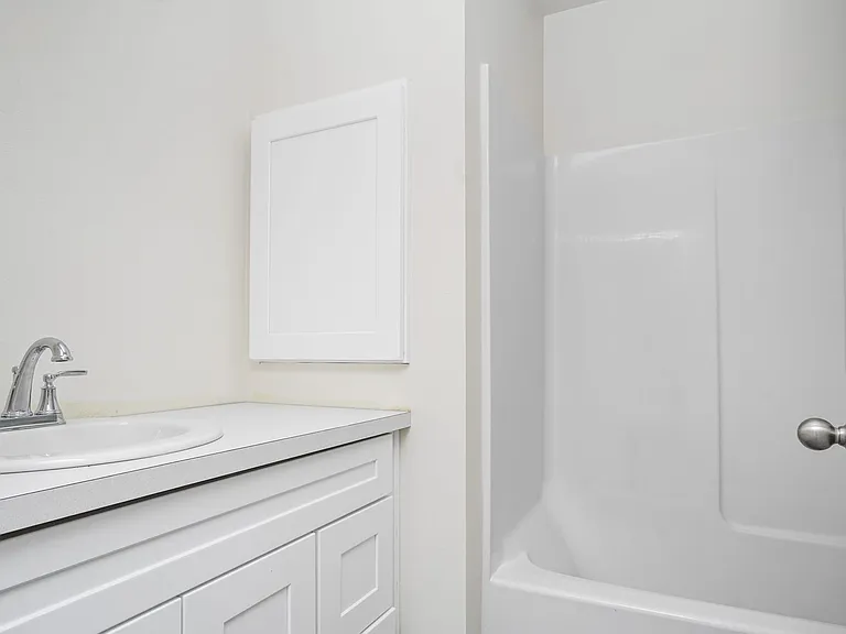 New 3 Bedroom, 2.5 Bath Townhouse in Sheridan- Pet Friendly! — Photo 19