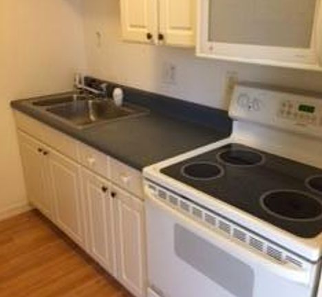 2nd image of 731 Hummingbird Way APT 6