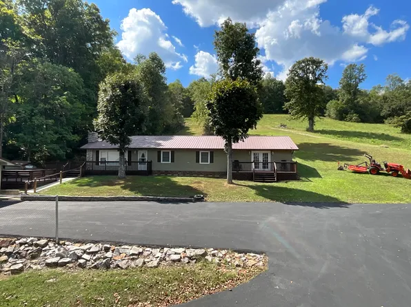 134 Sears Cemetery Rd, Somerset, KY 42501