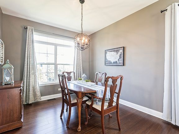 4th image of 2640 Braeburn Way