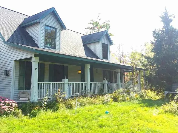 951 Snowplace Rd, La Pointe, WI 54850