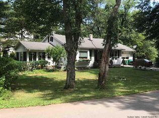 3 Wayside Dr, Hurley, NY 12443
