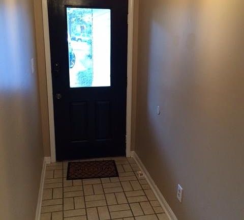 2nd image of 236 Gardenia Ct