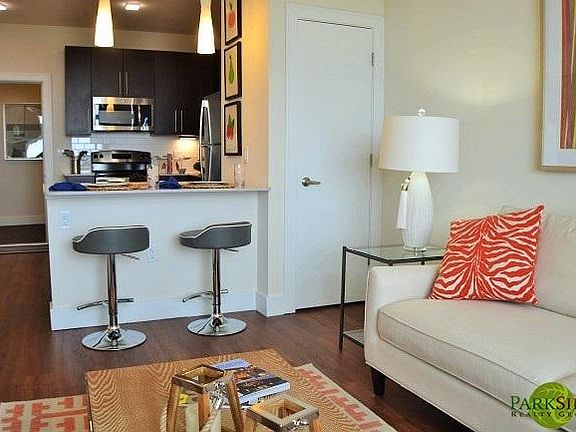 3rd image of 674 Ocean Ave APT 207