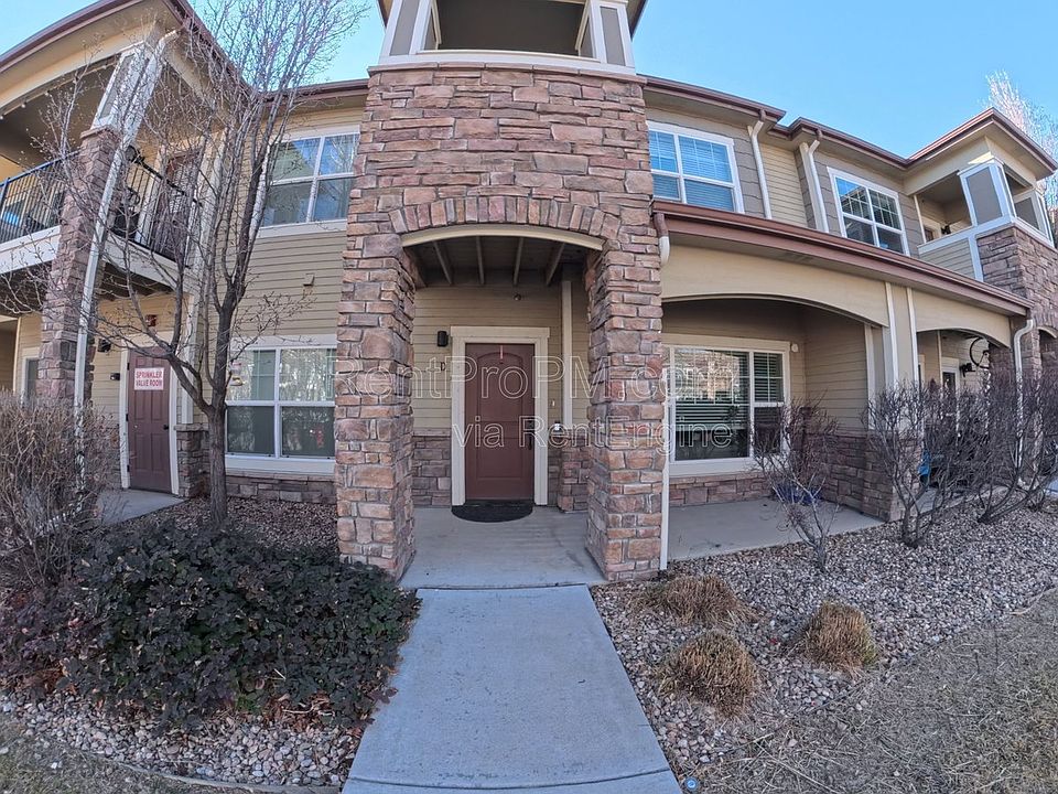 1st image of 5021 Brookfield Dr Unit D