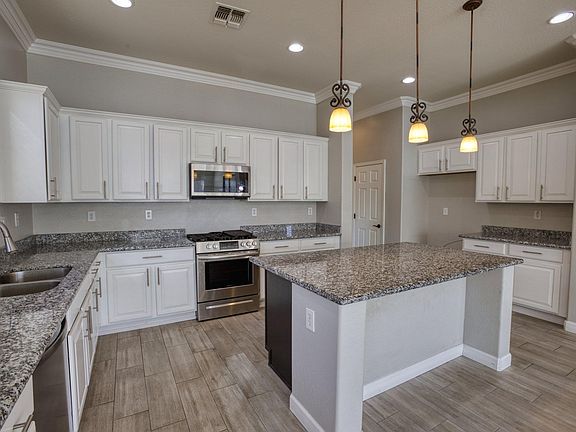 3rd image of 38540 N Vista Hills Ct