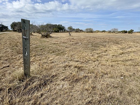 3rd image of 301 Old Salt Lake Rd