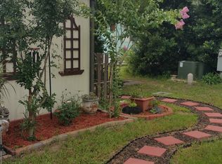 3 Desoto Ave, Sorrento, FL 32776