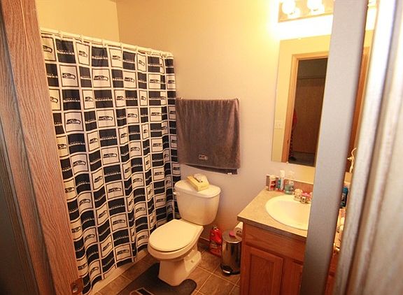 4th image of 22205 131st St E