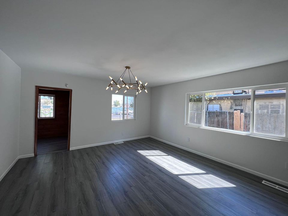 1st image of 1524 E Vassar Ave #B