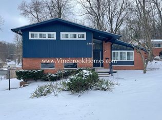 546 Elm Grove Dr, Dayton, OH 45415