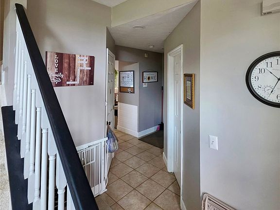 5th image of 3243 Spillway Ct