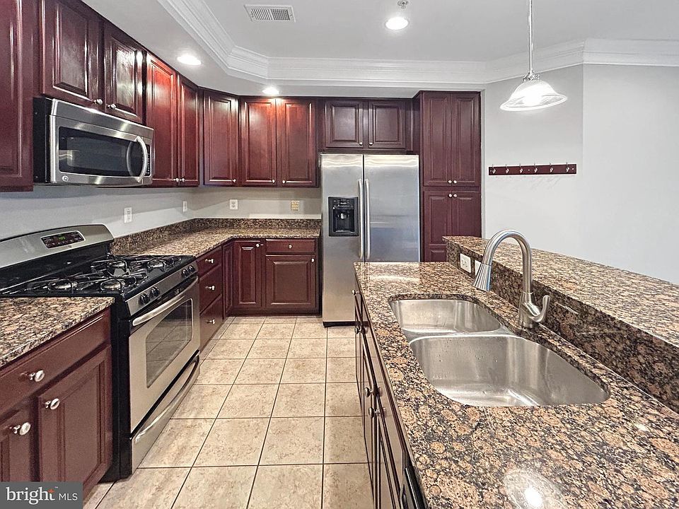 1st image of 3632 Holborn Pl #3632