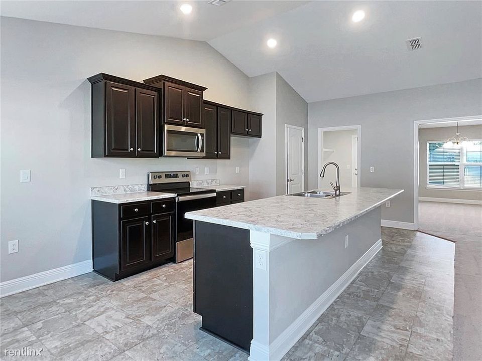 1st image of 31611 Broadwater Ave
