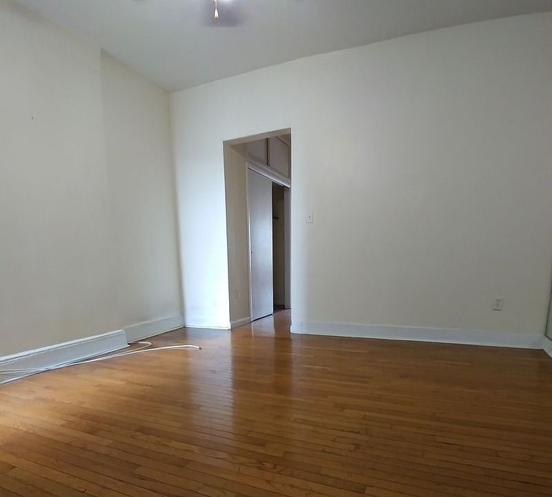 1st image of 3282 30th St APT 3