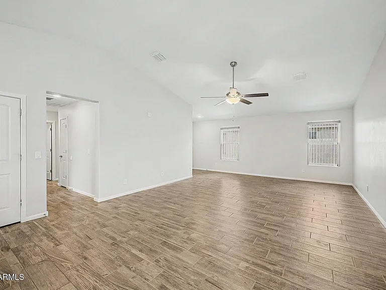 1779 E Elegante Dr — Photo 11