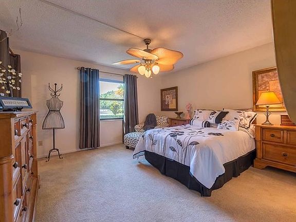 5th image of 3399 Mermoor Dr APT 107