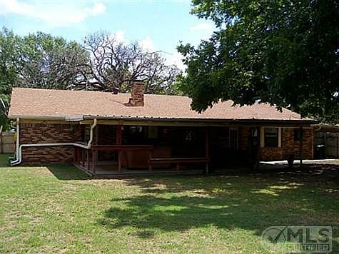 4th image of 2060 Trailwood Dr W
