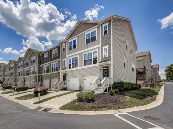 1688 Liberty Pkwy NW, Atlanta, GA 30318
