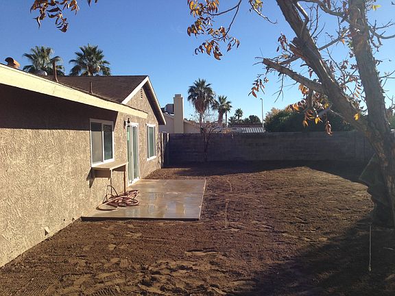 2nd image of 5809 Santa Catalina Ave