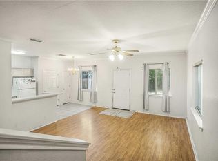 1809 Constantino Cir #B, Austin, TX 78745