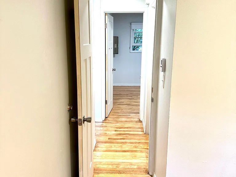 2031 N McClellan St — Photo 15