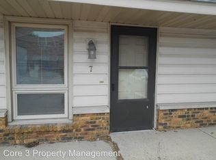 2102 E Empire St APT 07, Bloomington, IL 61704