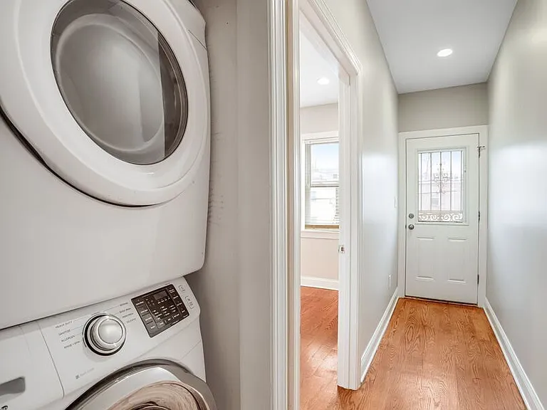 1714 W Virginia Ave NE #3 — Photo 13