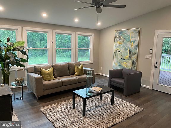 4th image of 11199 Beales Branch Ln
