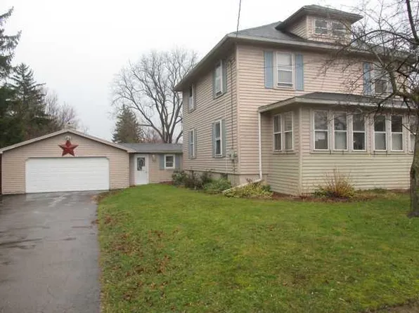 35 Merrick Ave, Manchester, NY 14504