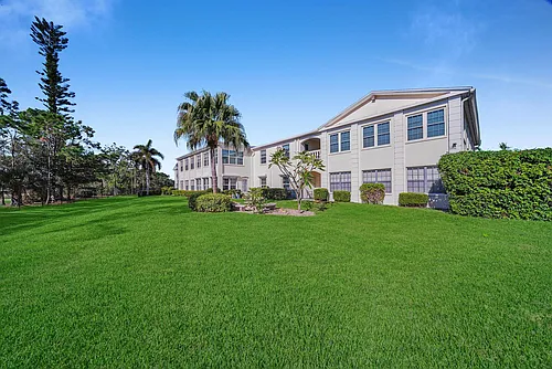 13540 Stratford Place Cir #202 Photo 1