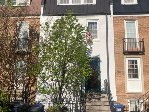 821 6th St SW, Washington, DC 20024