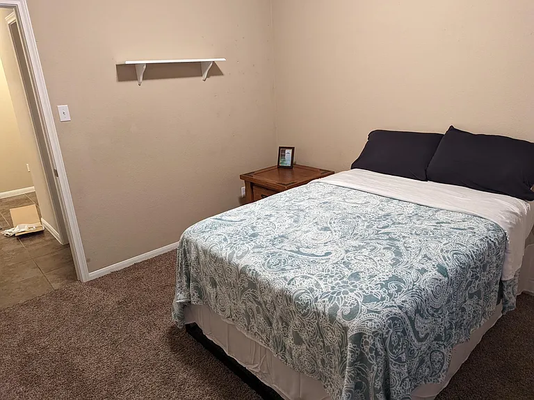 5715 Drury Ln — Photo 11