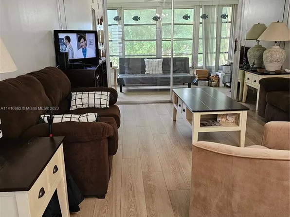 6150 NW 62nd St APT 307, Fort Lauderdale, FL 33319