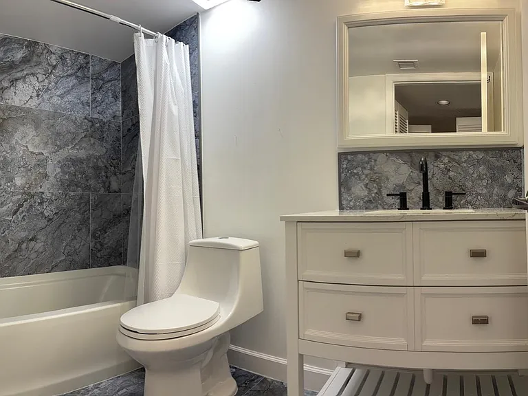 7866 Trent Dr — Photo 15
