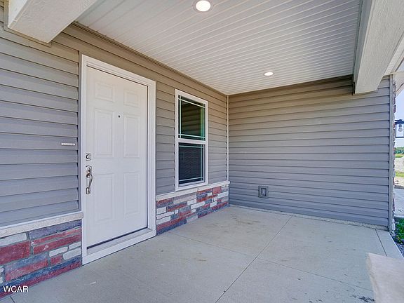 4th image of 1154 Gatsby Blvd