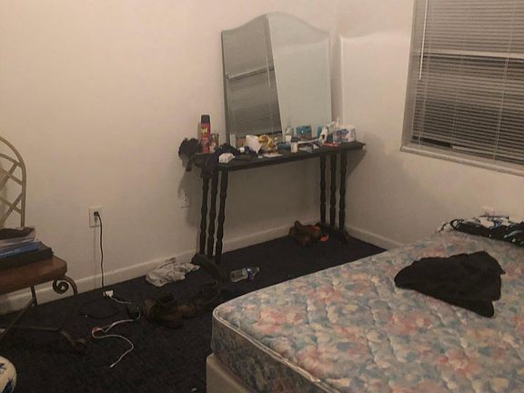 4th image of 9426 N 50th St APT C